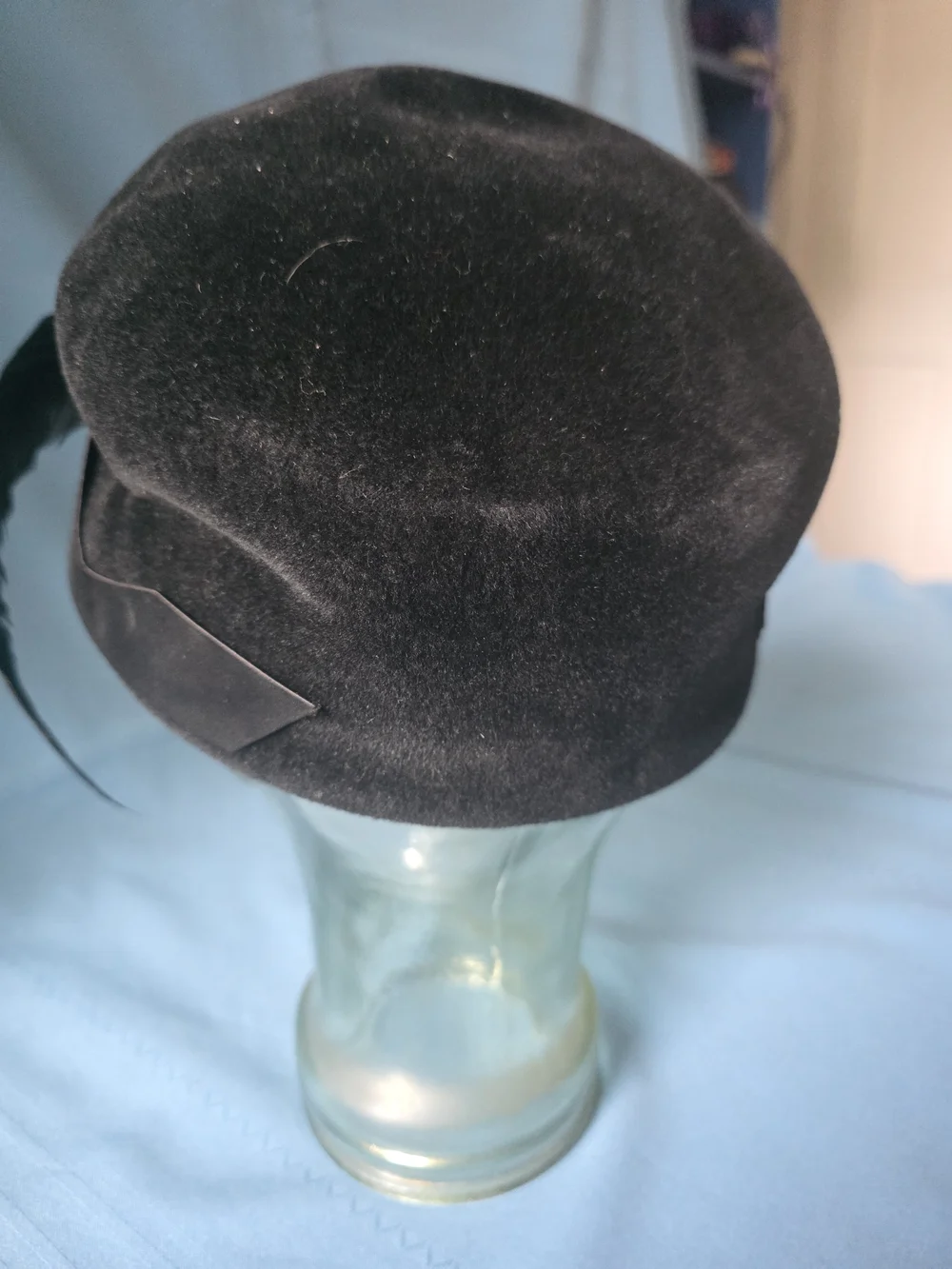 VTG 1950s Roberta Bernays Black Velour Feather Tilt Hat Italian Opera Body